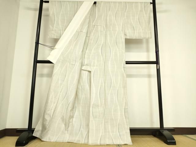 平和屋着物▽本場大島紬　白大島　単衣　9マルキ　立涌文　正絹　逸品　DAAT9666az 平和屋着物▽本場大島紬 白大島 単衣 9マルキ 立涌文 正絹 逸品