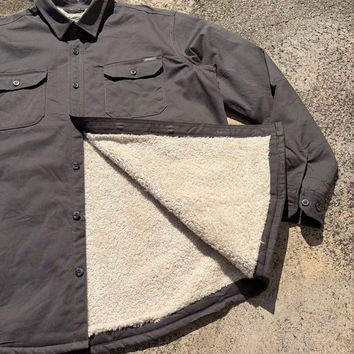 エディー バウアー