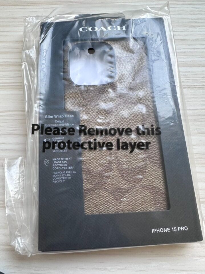 CO-416】コーチ COACH IPHONE 15 PRO ケース・シグネチャー キャンバス