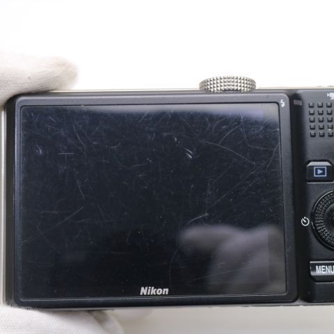 美品 COOLPIX S8200 ナチュラルホワイト 即日発送 デジカメ Nikon