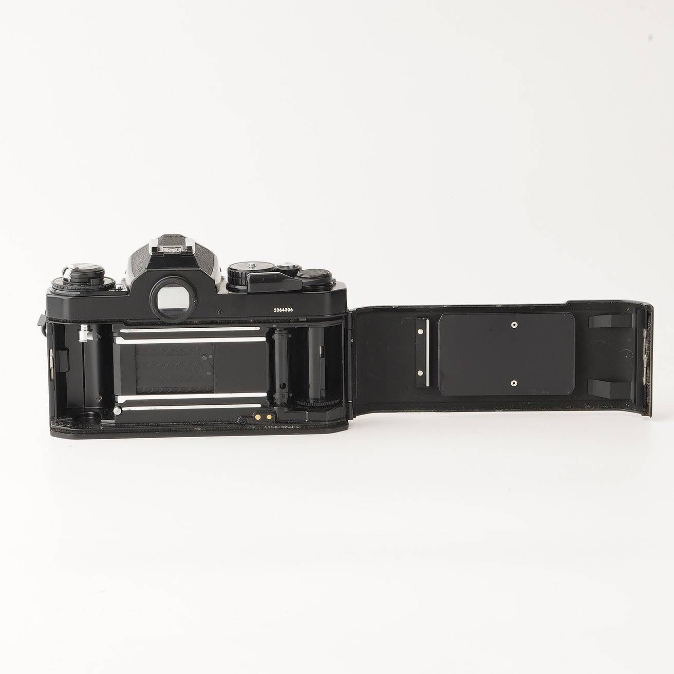 ボディ 一眼レフフィルムカメラ