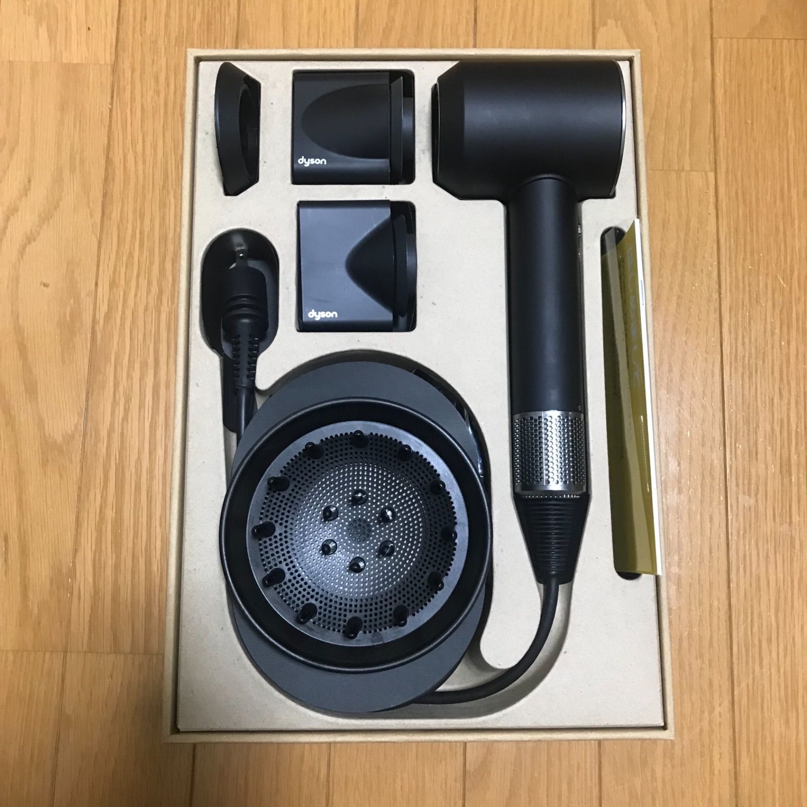 ほぼ未使用】dyson ダイソン ヘアドライヤー 売上実績NO.1 37%割引