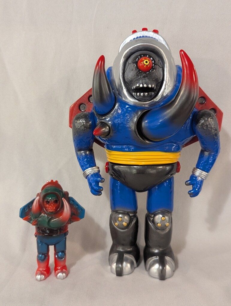 CRUSHER 56 ミニソフビ Meteoritetoy Zollmen ソフビ ミニ CRUSHER56 青+GIDセット クラシャー