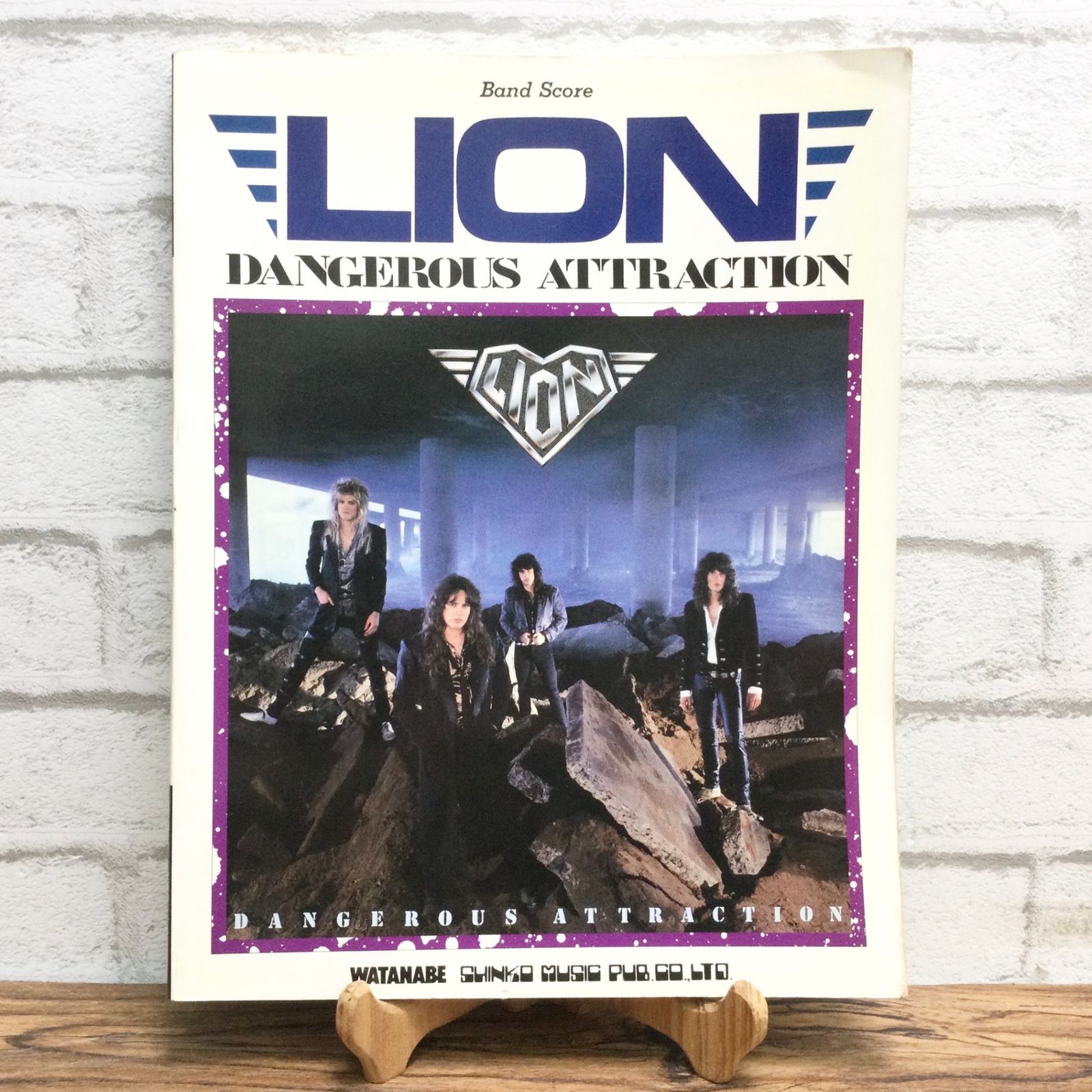 LION - Dangerous Attraction /ライオン　スコア 6325 【初版・1988年発行】LION ライオン バンドスコア DANGEROUS