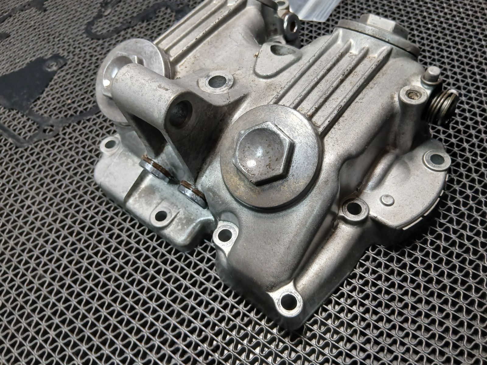 ホンダ XLR250 BAJA】シリンダーヘッドカバー＆タペットロッカーアーム