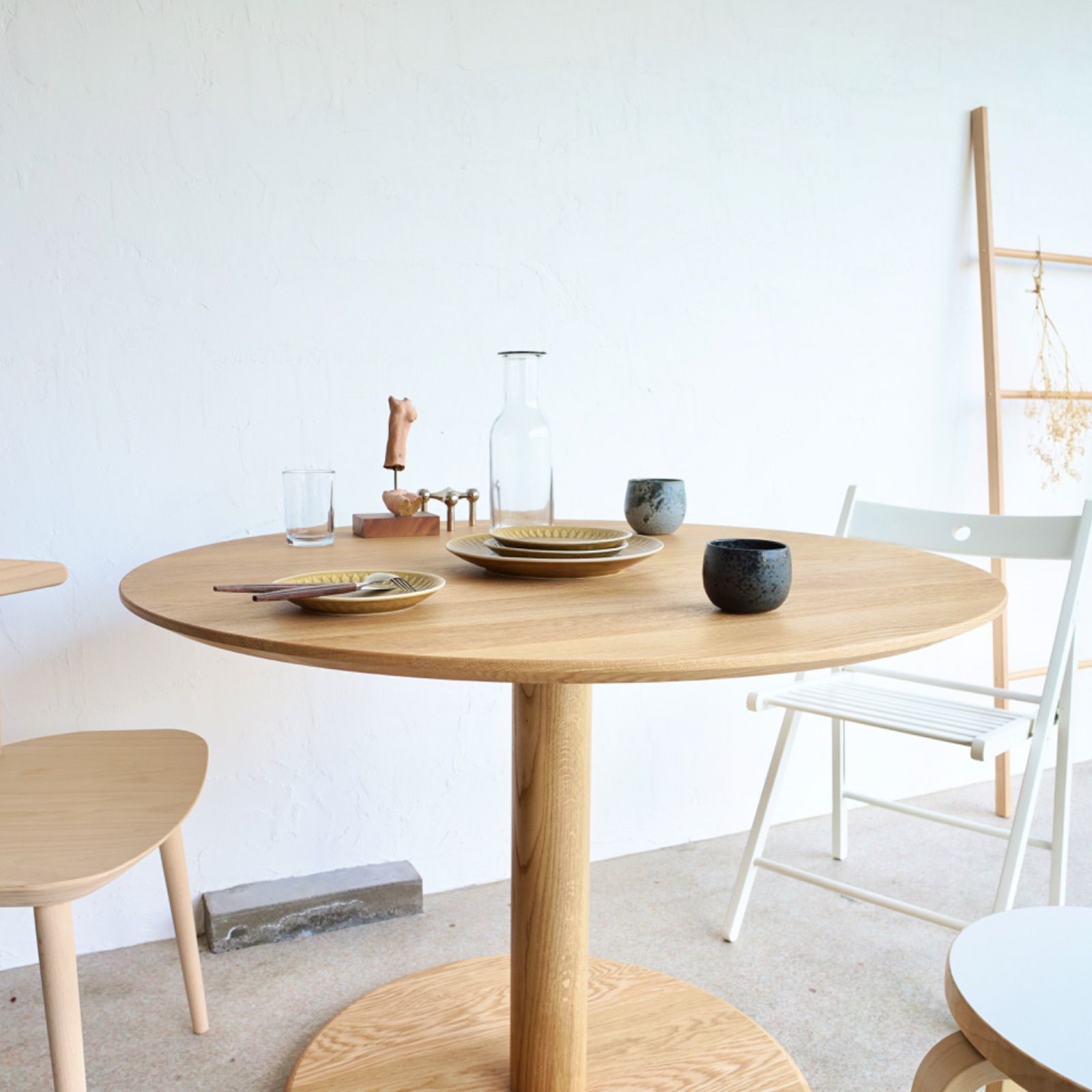 オリバー PDシリーズ ミーティングチェア ラウンジチェア キャメル 4本