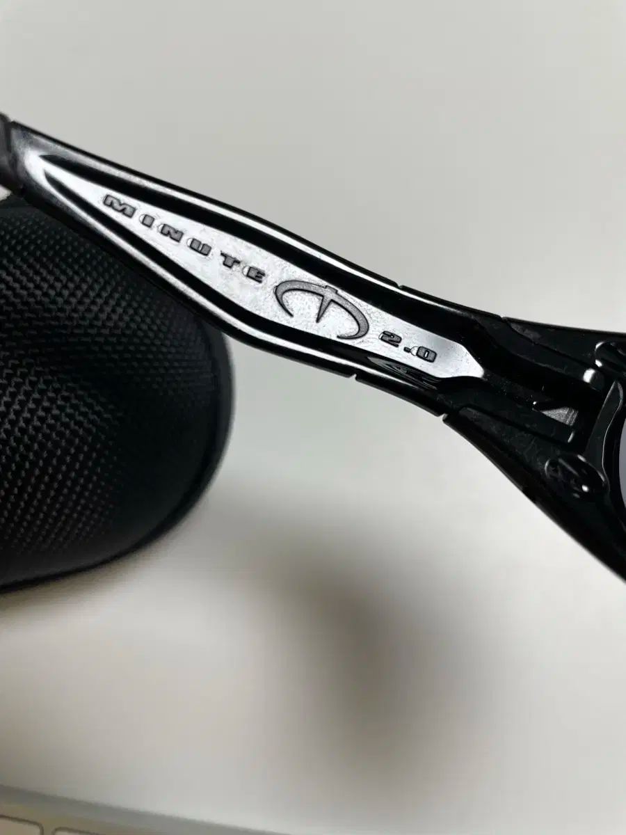 オークリー oakley
