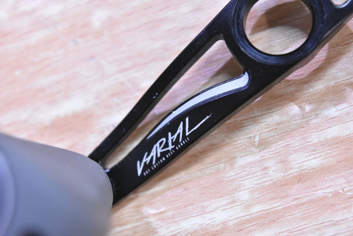 ベイトリール ダイワシマノ兼用