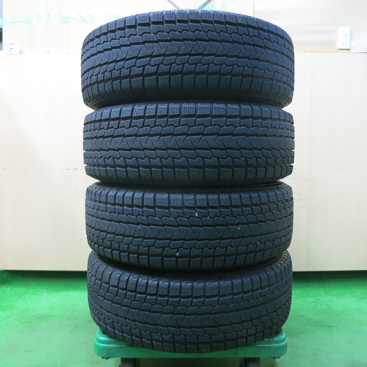 *送料無料*バリ溝！キレイ！9分★スタッドレス 225/65R17 ヨコハマ アイスガード G075 Treffer トレファー 17インチ  PCD114.3/5H★4010807イス