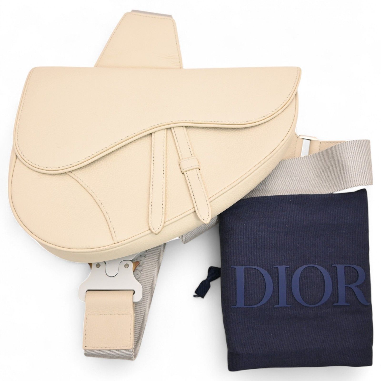 Dior ホワイト サドル ショルダーストラップ付き Dior ホワイト サドル ショルダーストラップ付き DIOR | Saddle