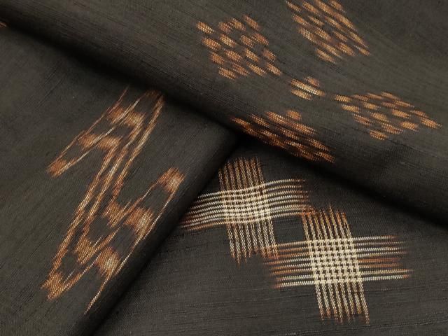 平和屋着物○国指定重要無形文化財 本場久米島紬 手織 吉祥文 正絹  