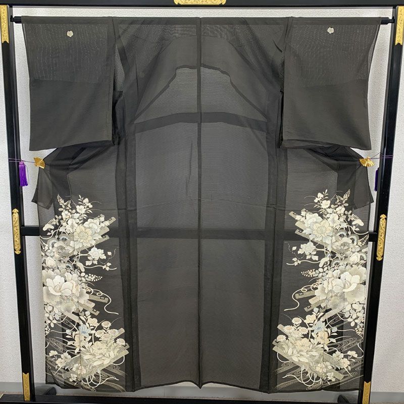 629 絽 黒留袖 着物 菊 モダン アンティーク レトロ 正絹 夏着物 夏 楽天市場】結婚式 黒留袖 レンタル 夏用 単衣 Mサイズ 白菊