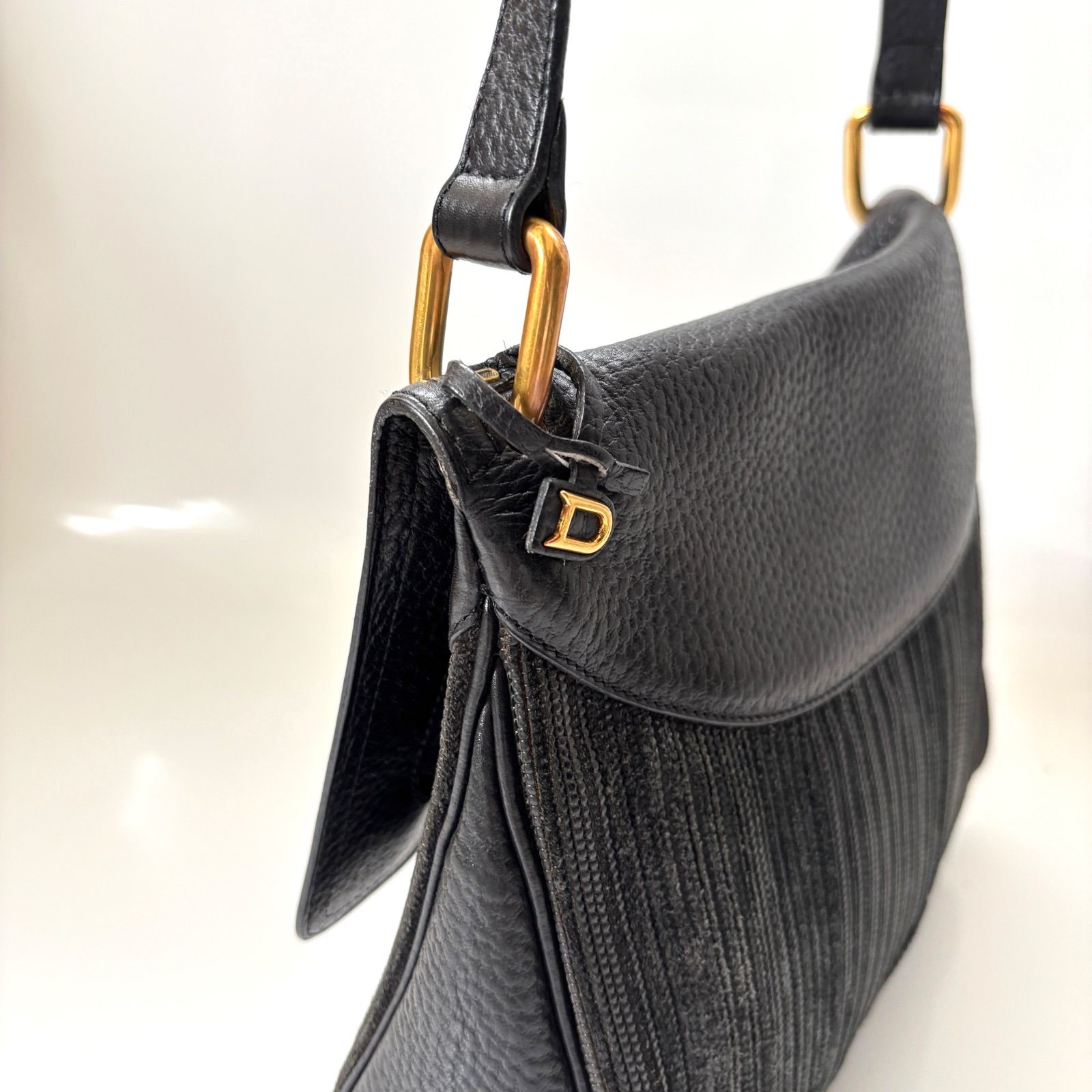 【メール便送料無料対応可】 美品】DELVAUX 黒 ブラック 金具 ショルダーバッグ デルヴォー バッグ