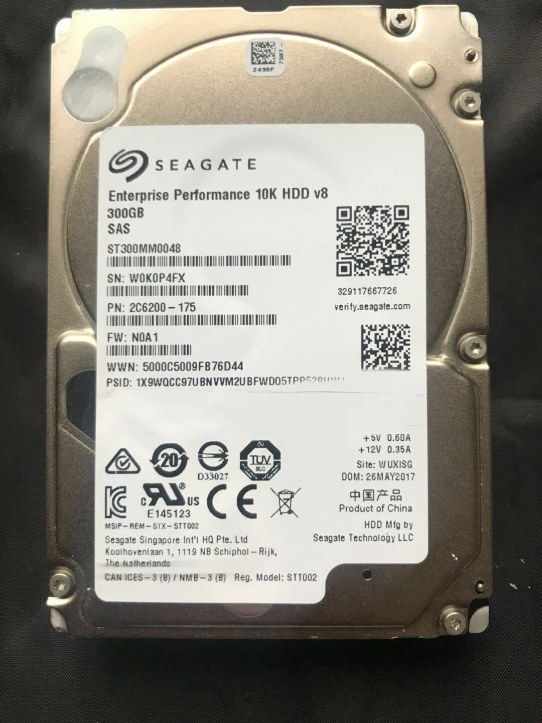 Seagate ST300MM0048 300GB 10K RPM HDD V8 SAS 12Gbps 128MB 2.5インチ 512n ハードディスク