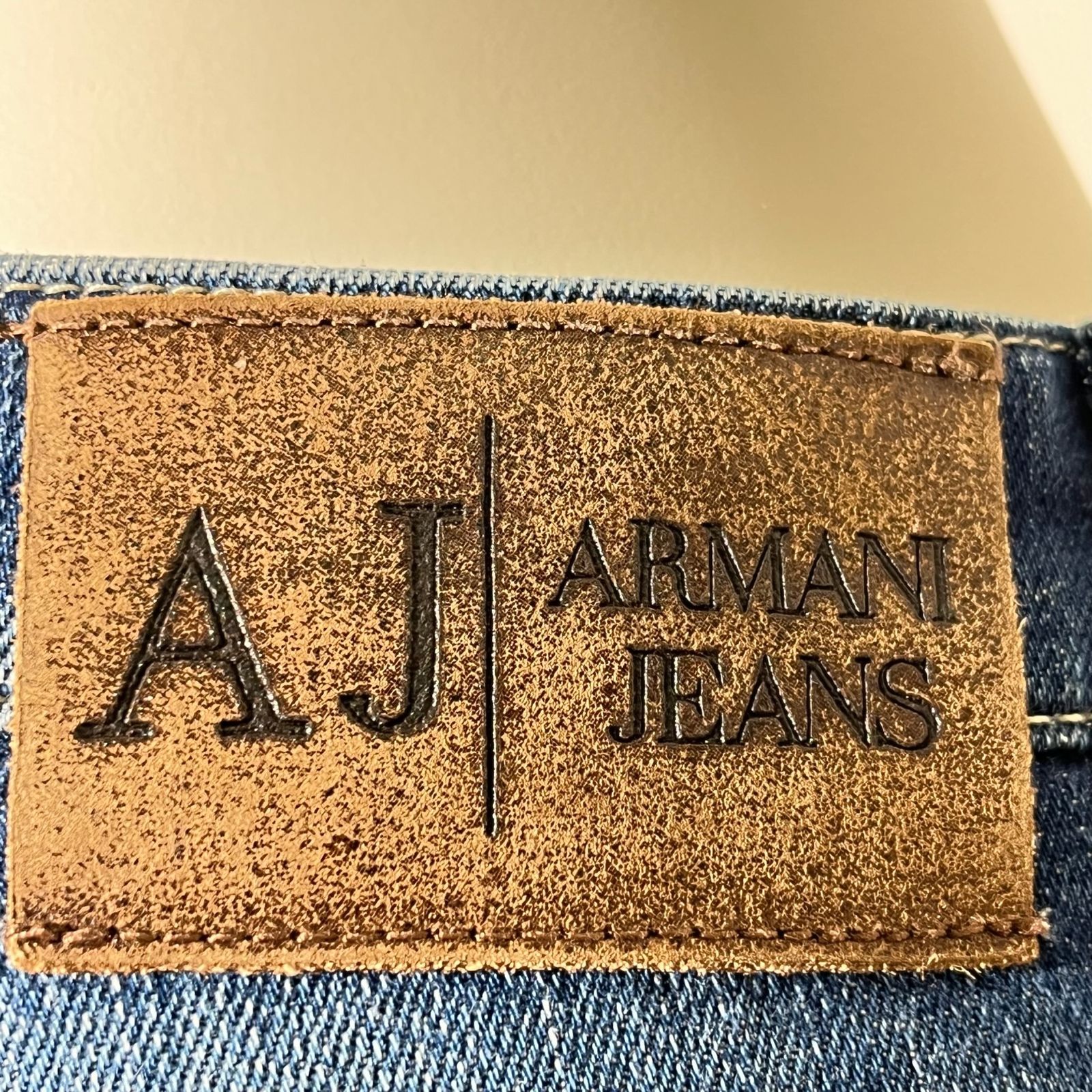 ★ARMANI JEANS アルマーニ ジーンズ ワッペン・レザートリム・シンチバック付き ヴィンテージ ストレッチデニムジャケット メンズ 48 アルマーニジーンズ ARMANI JEANS ワッペン ショルダーバッグ メンズ