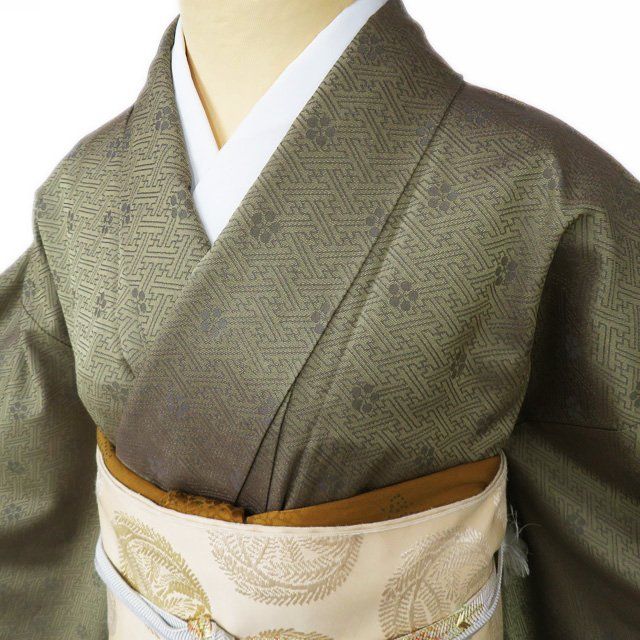 お召し 御召 着物 中古 正絹 袷 とみや 身丈164cm L A970-4 楽天市場】【中古】 御召 リサイクル 着物 正絹 袷 高級 お召 先