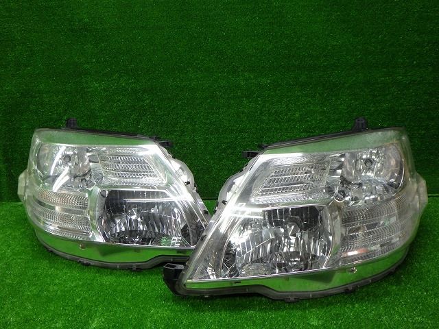 トヨタ ANH MNH 10/15 アルファード 後期 ヘッドライト 左右 HID 58-15