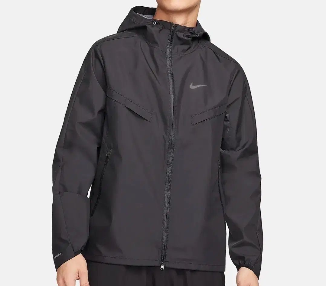 Nike ナイキ ウインドランナー ストームフィット ウインドブレーカー L