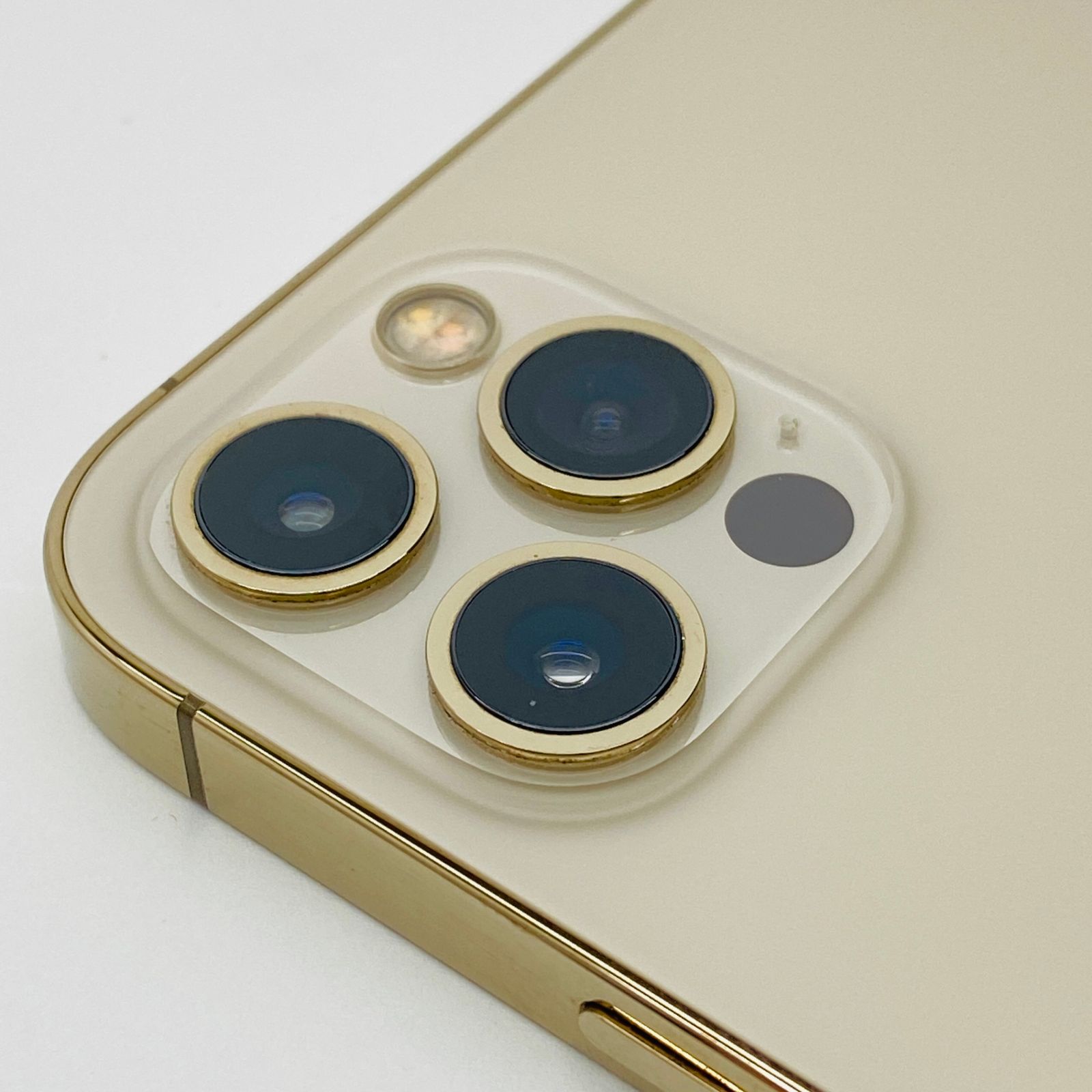 オンライン専門店 iPhone12 Pro MGM73J/A 128GB ゴールド 【公式通販】