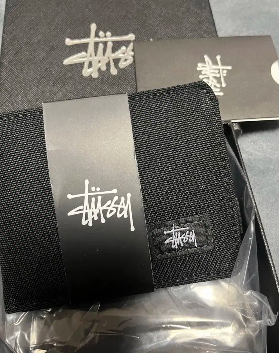 STUSSY ステューシー キャンバス 二つ折り財布