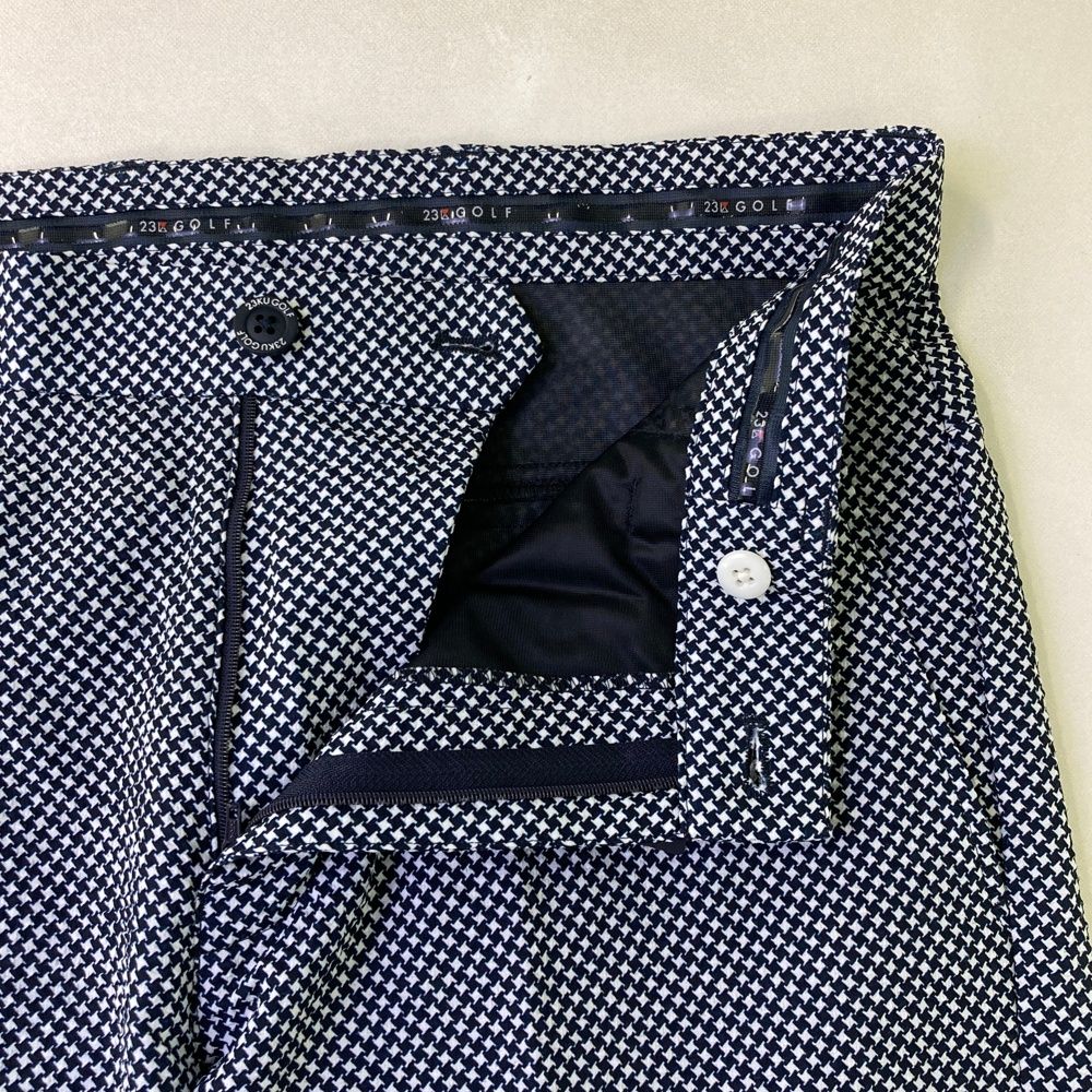 エキサイティングな サイズ 82 23区GOLF ニジュウサンクゴルフ パンツ シアサッカー 総柄 ネイビー系 240101530668 ゴルフウェア メンズ ストスト ファッションブログ