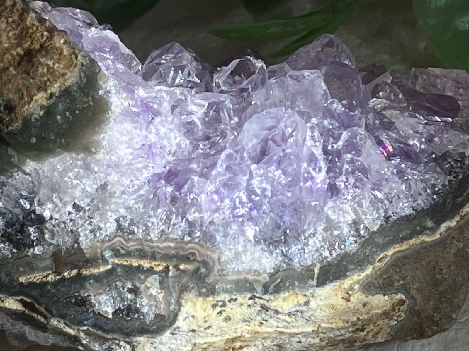 レインボー アメジスト 紫水晶 クラスター 原石 愛の守護石