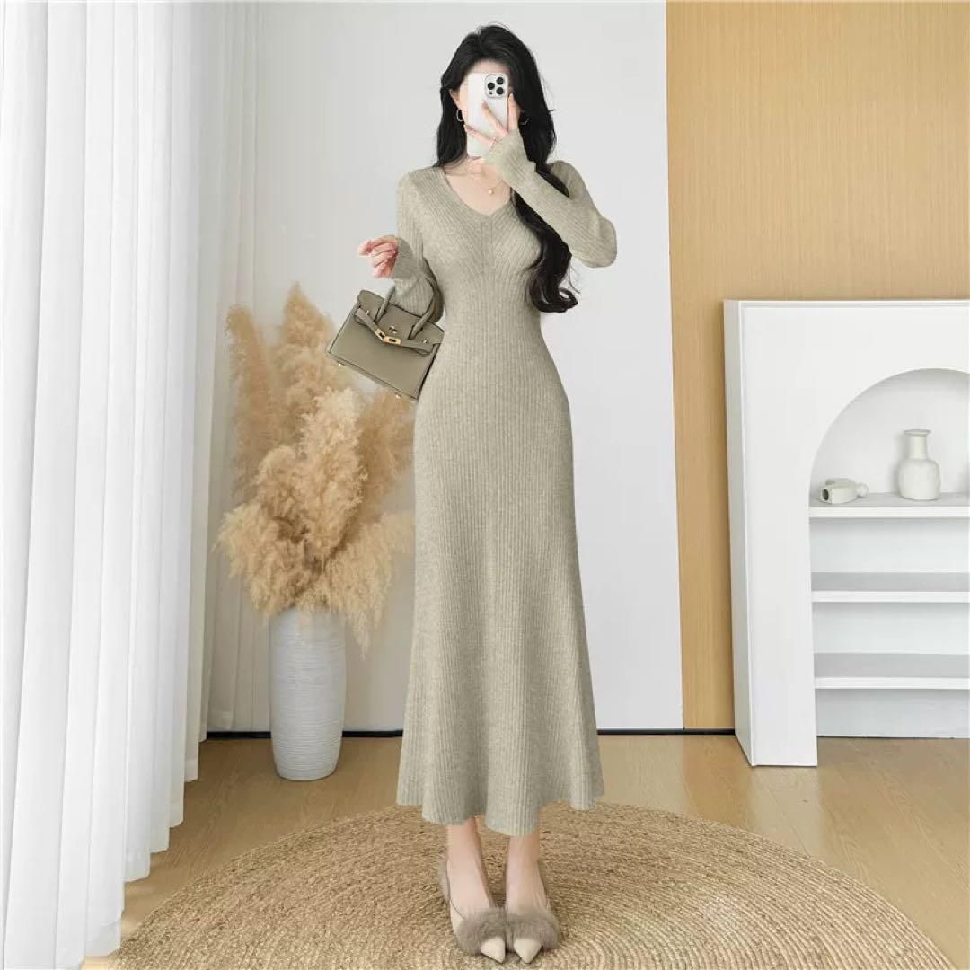 Vネックニットワンピース春のスリムフィットフィッシュテール 妖精的な高見えドレス