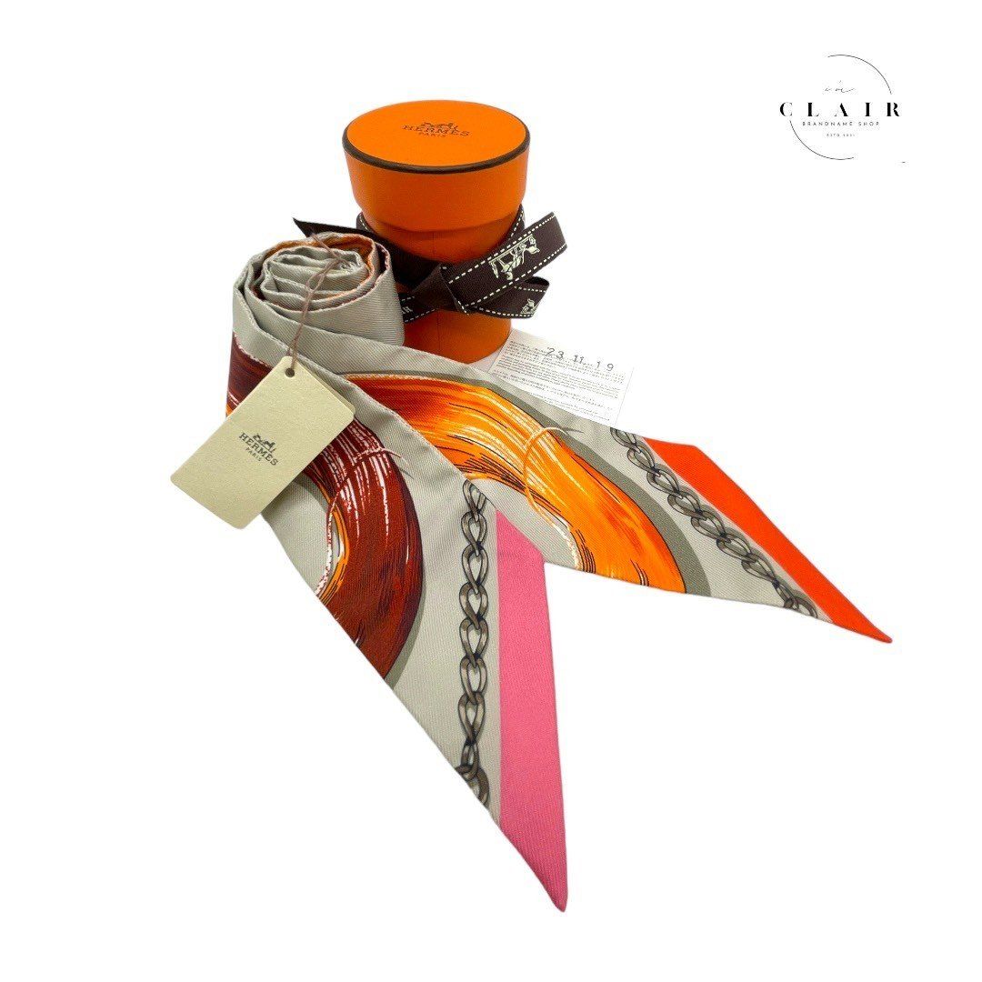HERMES エルメス スカーフ ツイリー 騎馬行進 Cavalcades シルクツイル