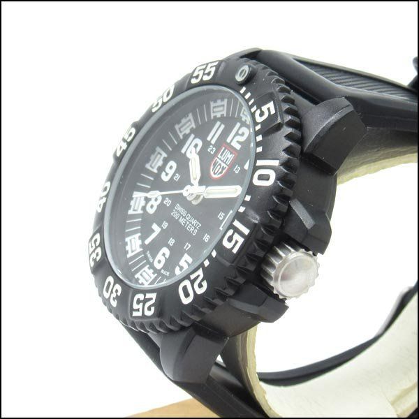 Luminox3030/3950 ブラック メンズ時計 Amazon.co.jp: LUMINOX ブラック OPS 8880 シリーズ 8881 メンズ