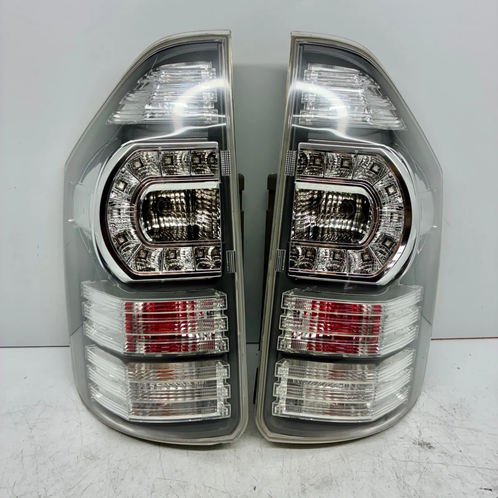 ★美品★TOYOTA ノア ZRR70 70系 LED全灯 純正テールレンズ 2025年最新】Yahoo!オークション -ノア 70 後期 テールの中古品・新品