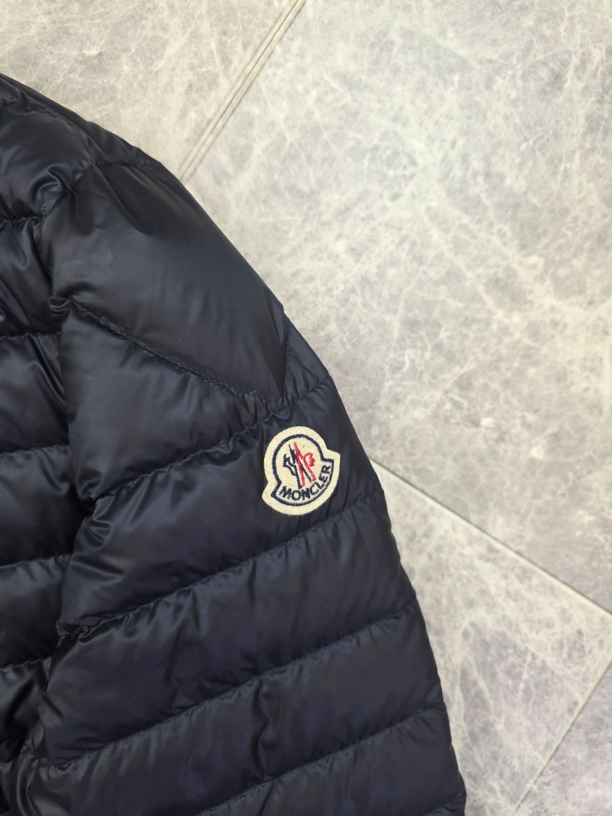 ☆ MONCLER モンクレール 薄手 ライト ダウンジャケット ナイロン 