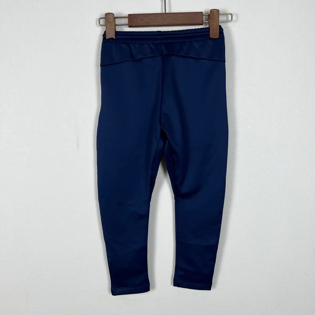 ネイビー トゥイーン