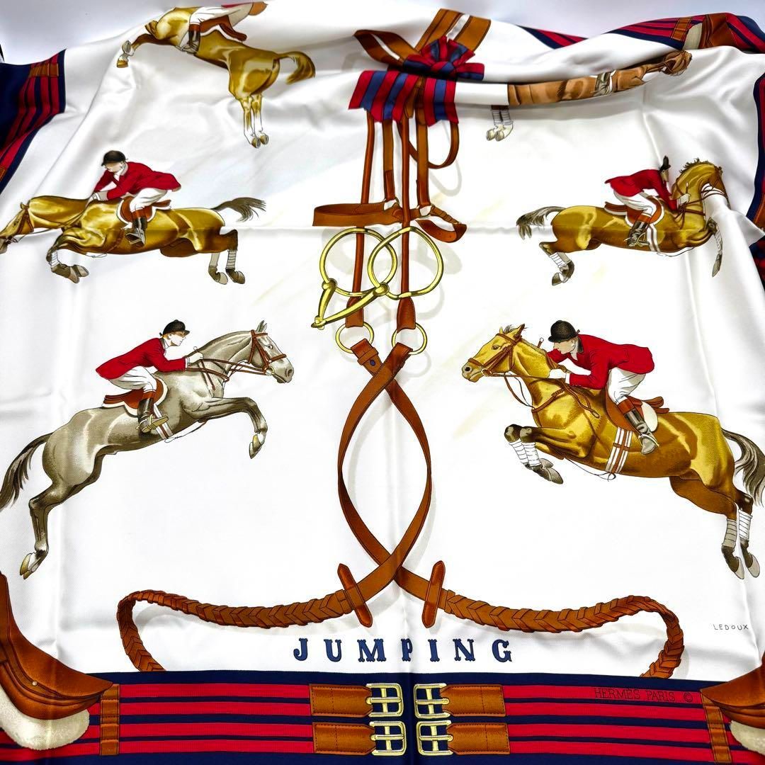 HERMES エルメス スカーフ　カレ90　乗馬　ジャンピング　シルク エルメス スカーフ カレ90 JUMPING ジャンピング 乗馬 LEDOUX