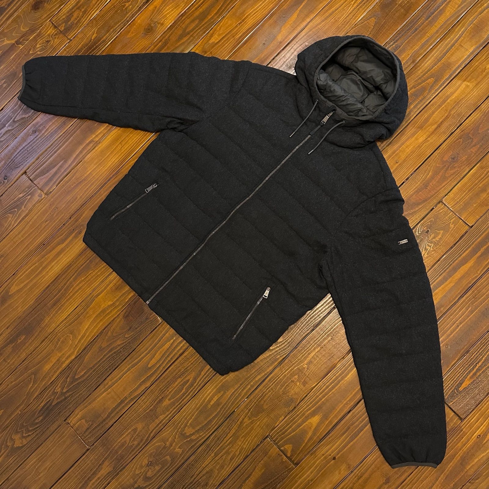 ウールダウンジャケット