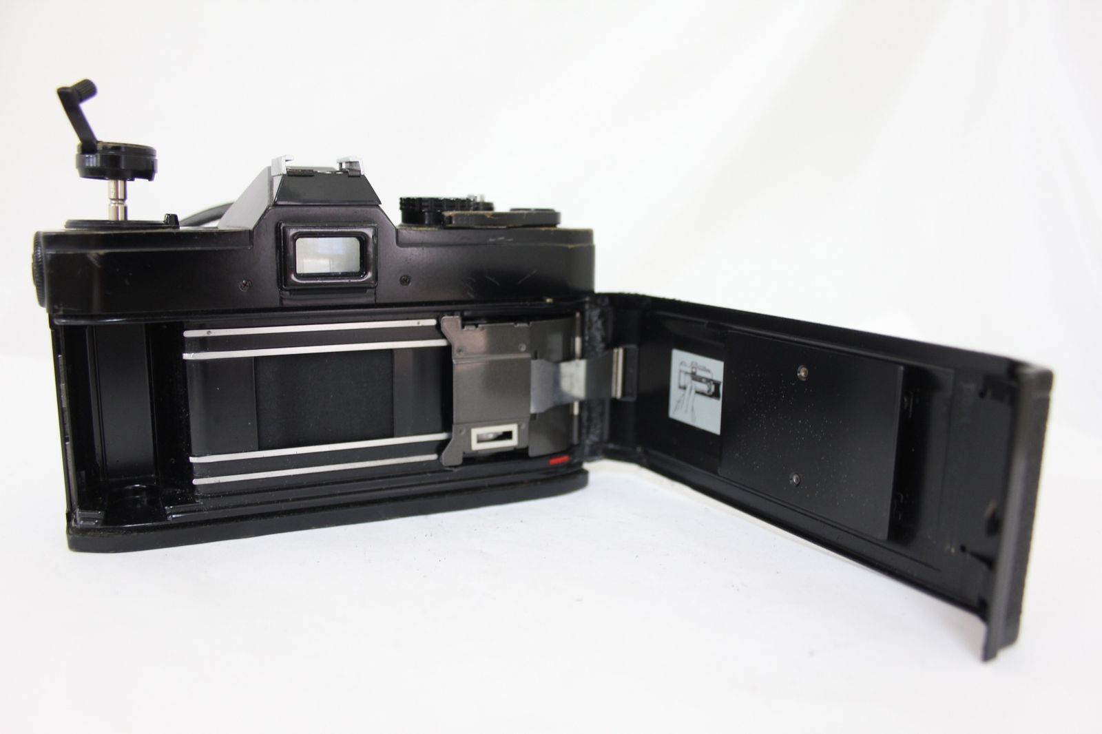 F2.8 MC