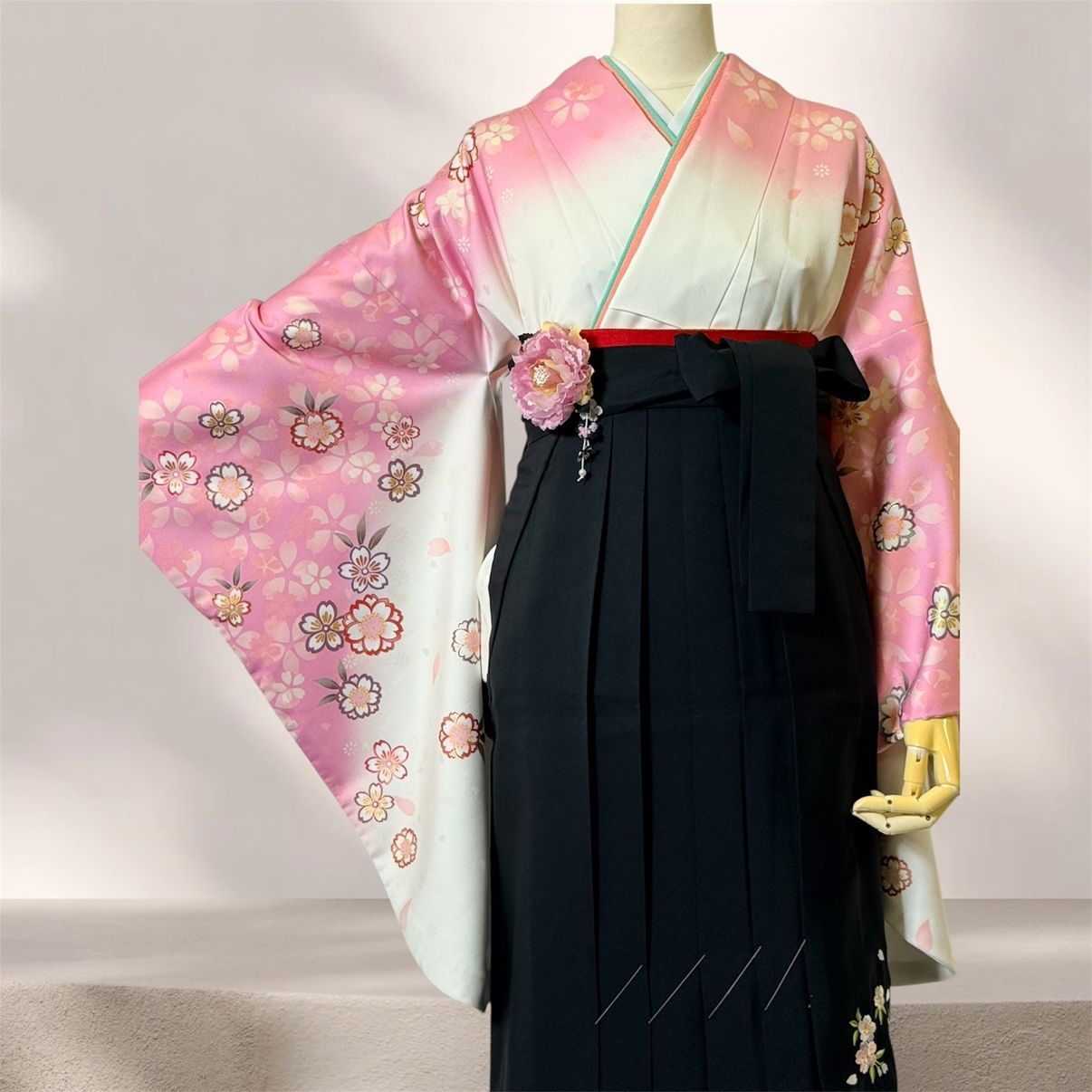 着物 袴 帯 3点セット 卒業袴 着物 袴 帯 二尺袖 仕立て上がり 3点セット 白 ピンク 黒 桜 刺繍 95-10