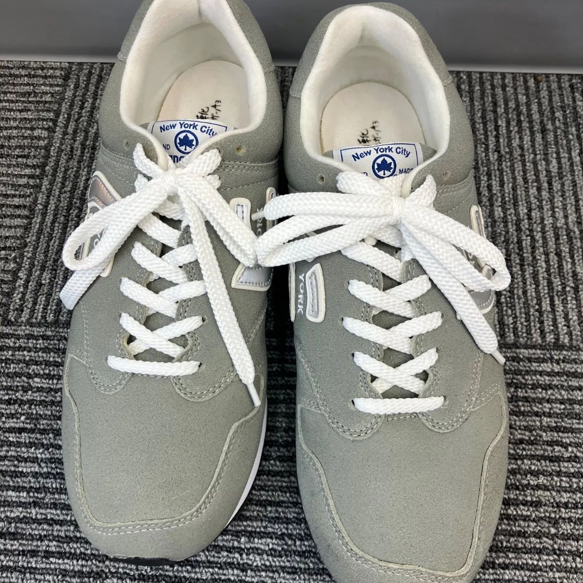 にゅ〜ず × New Balance コラボスニーカー グレー 26.5cm 新品未使用