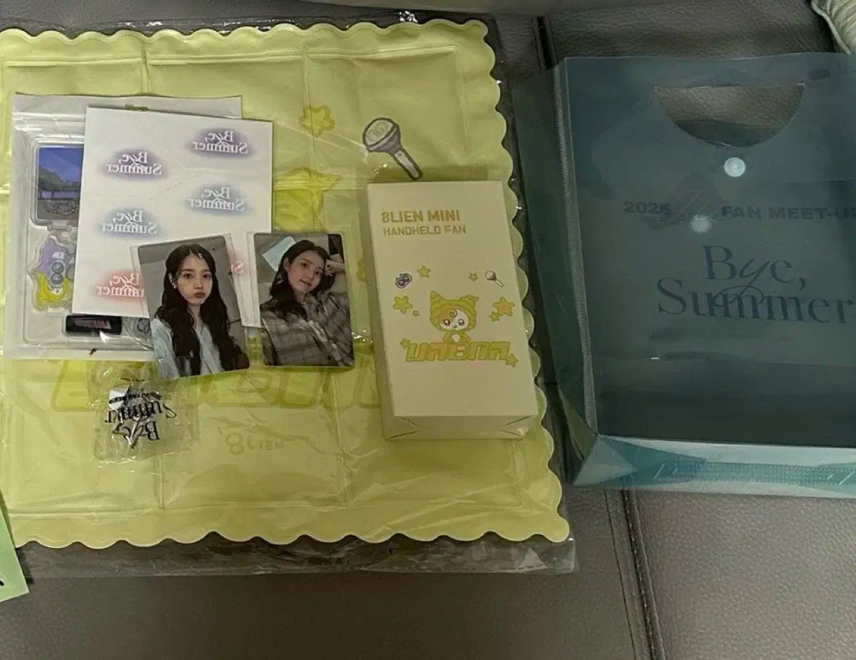 虹ヶ咲学園スクールアイドル同好会 にじたび！ 缶バッチ 上原歩夢 12