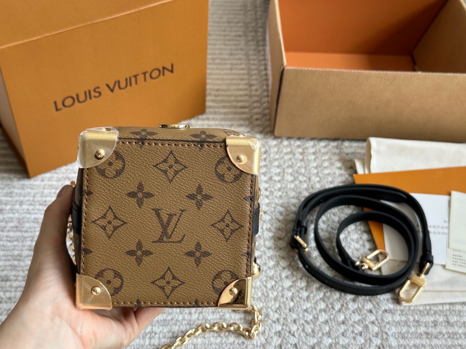 Louis Vuitton ノエ パース 楽天市場】【10%OFF】 ルイヴィトン ショルダーバッグ