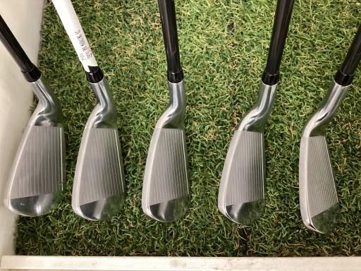 ハードコアパンクバンドRANCIDスカルロゴオフィシャルコーチジャケット