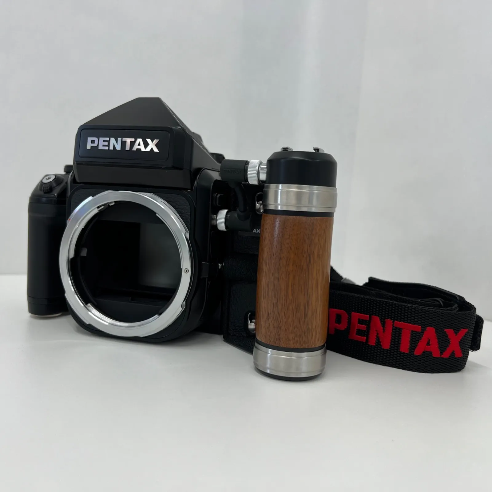 OH済】PENTAX67Ⅱ本体のみ OH済】PENTAX67Ⅱ本体のみ - メルカリ