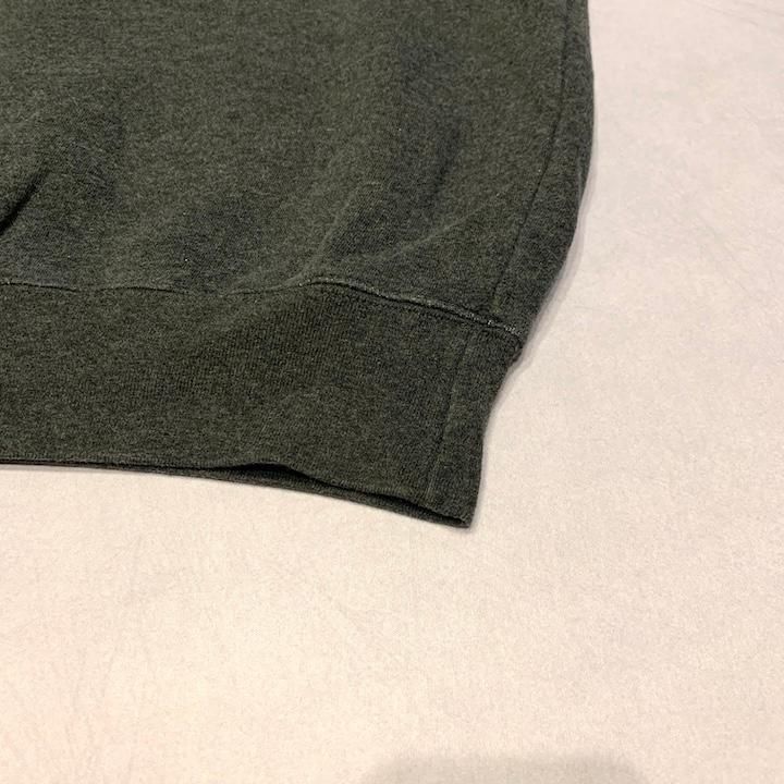 ダークグレー 刺繍ロゴ