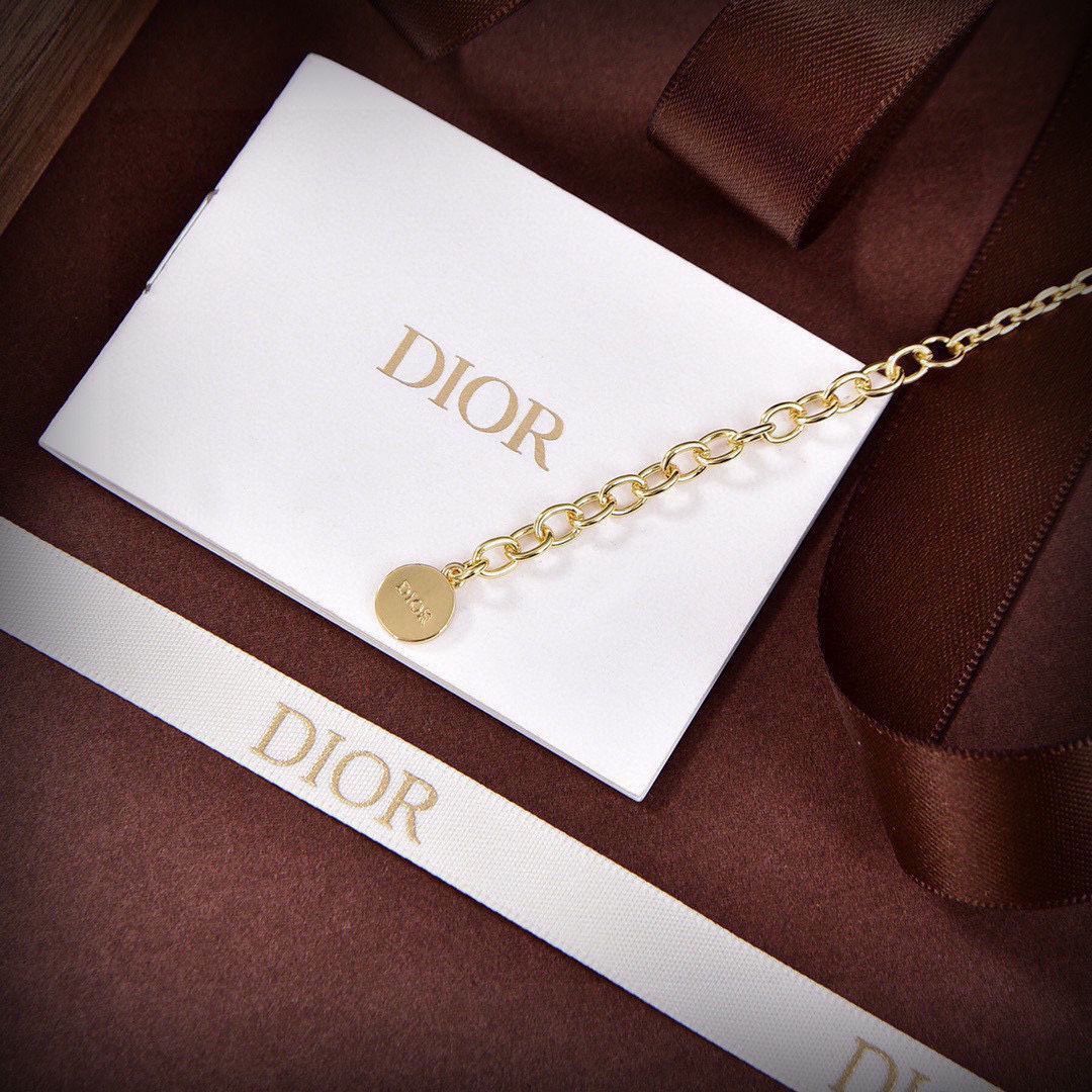 【Dior】ディオール 新作 ブレスレット ゴールド仕上げ メタル＆シルバートーン クリスタル装飾