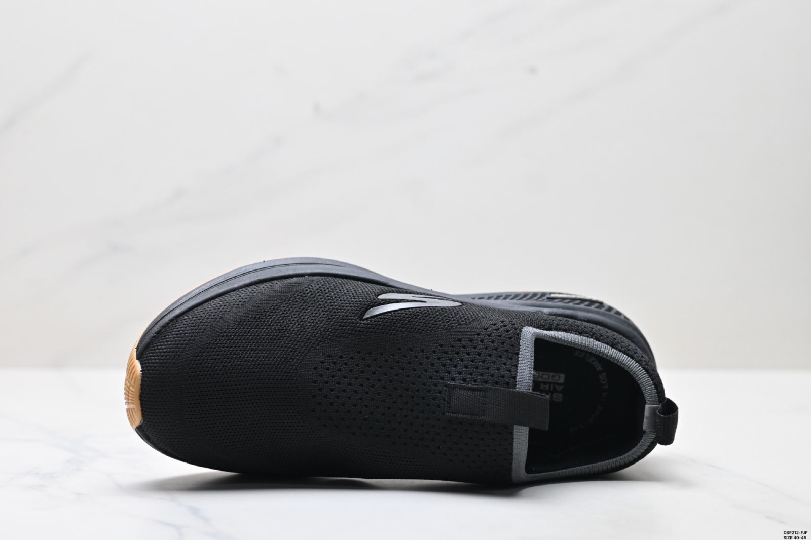 スケッチャーズ 夏用メンズ