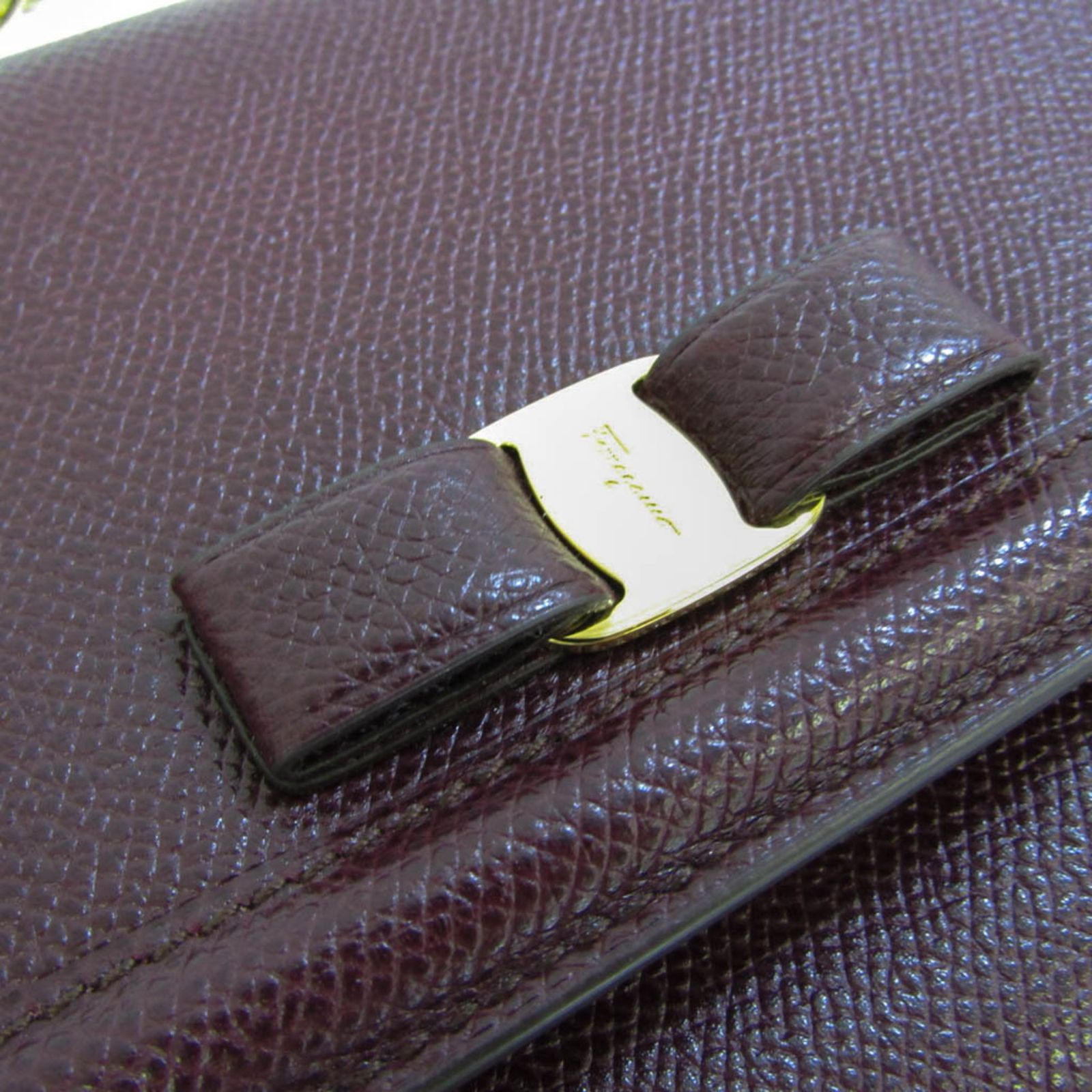 サルヴァトーレ・フェラガモ(Salvatore Ferragamo) ヴァラ