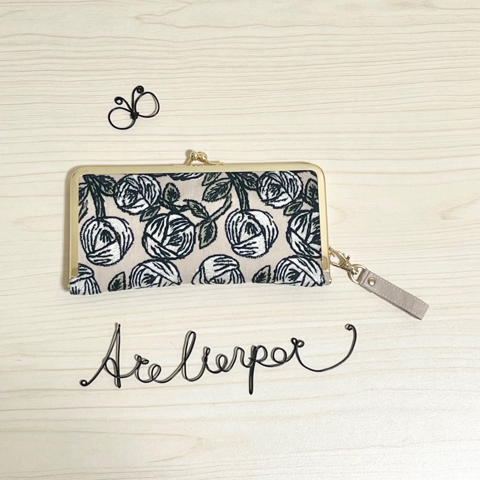 専用ページ✨　がま口2点　✨ミナペルホネン Nychair X – minä perhonen “choucho”」2024年2月16日（金）数量