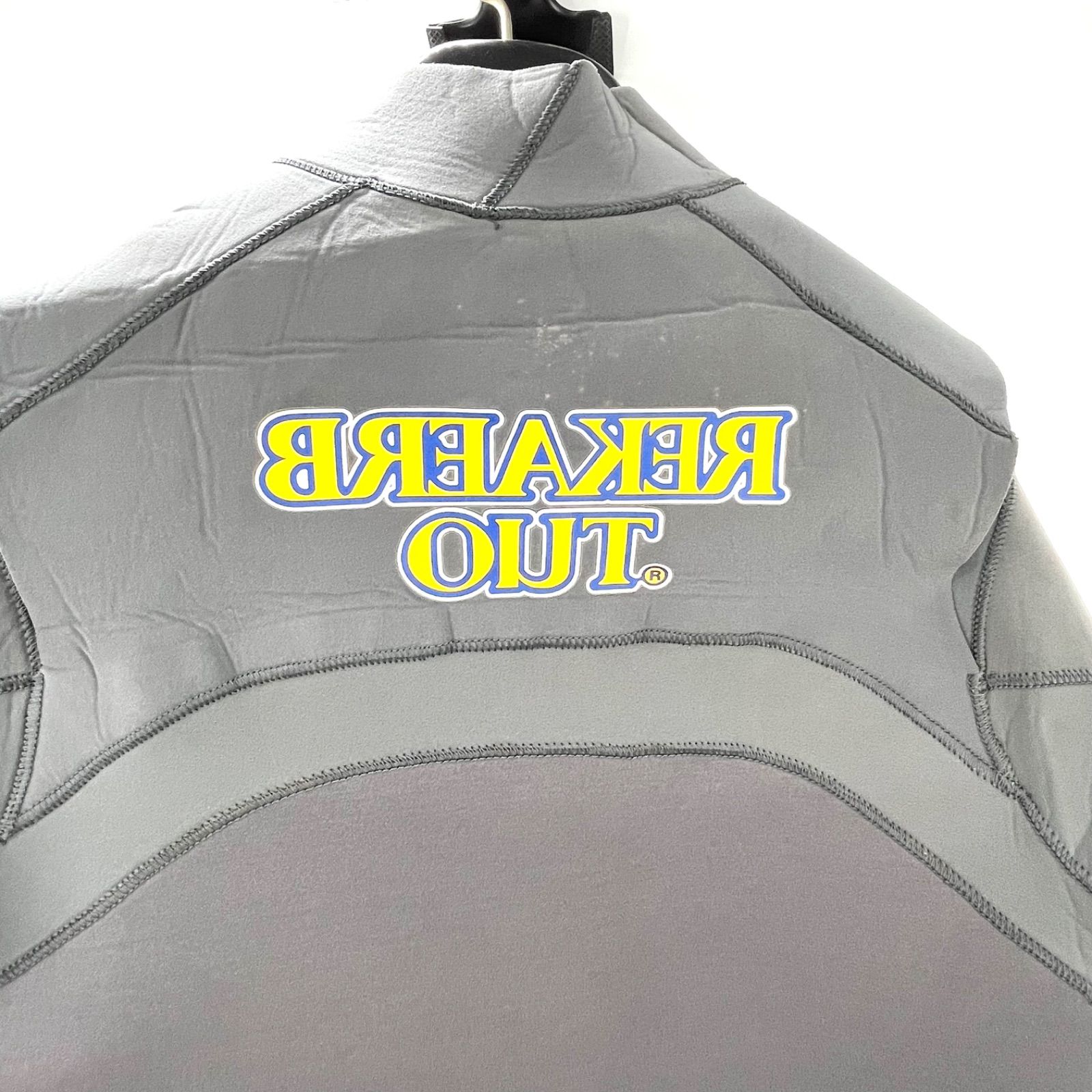 ブレーカーアウト