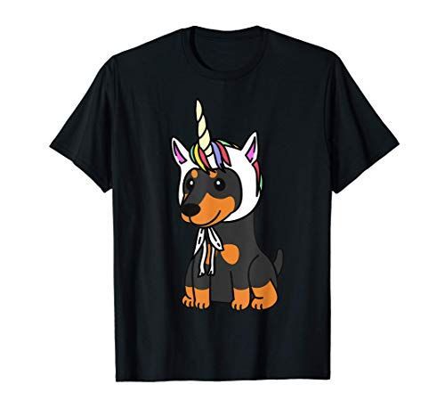 ユニコーン帽子ドーベルマン犬 Tシャツ