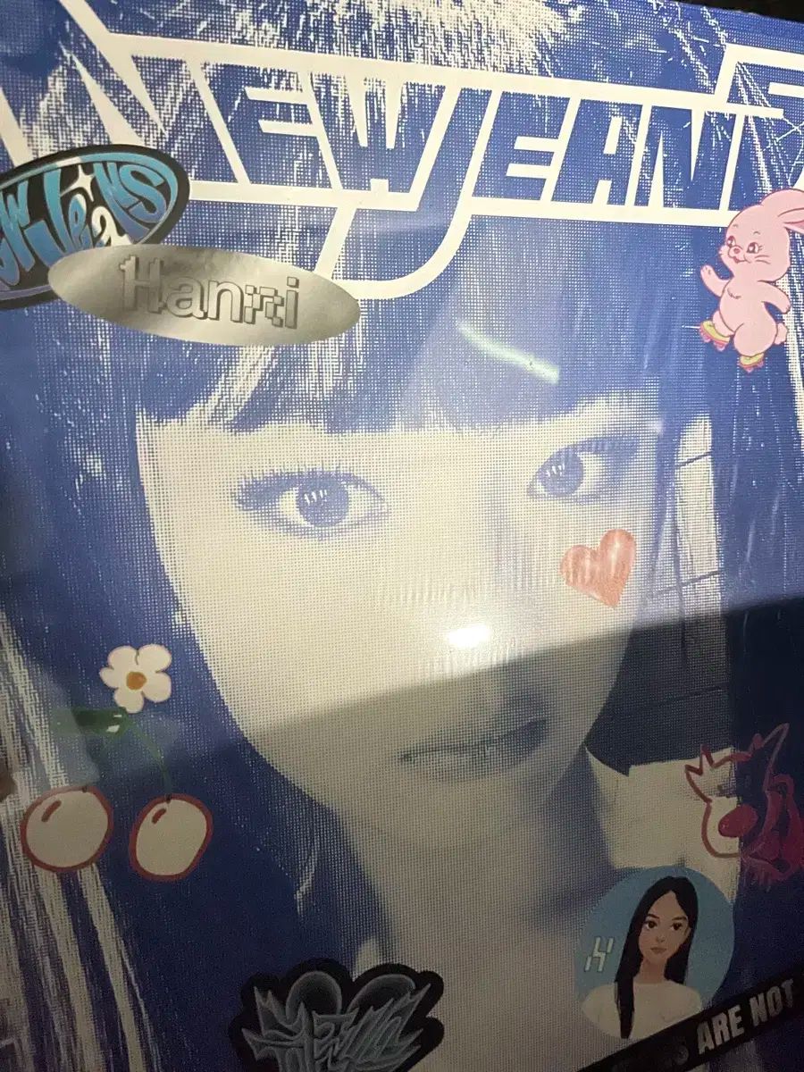 TWICEツウィ痛バ うちわ付き TWICE ツウィ 痛バッグ バッジ キーホルダー うちわ - メルカリ