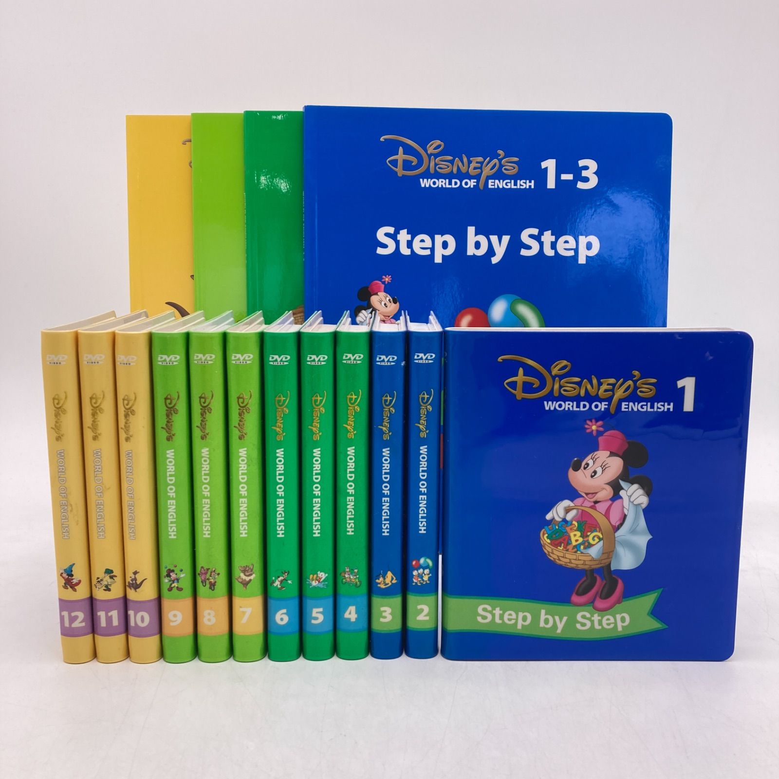 おもちゃ2012年購入 ステップバイステップ　旧子役　字幕あり　DVD24枚　メインプログラム　ディズニー英語システム　DWE　Disney　 ワールドファミリー　中古　404120